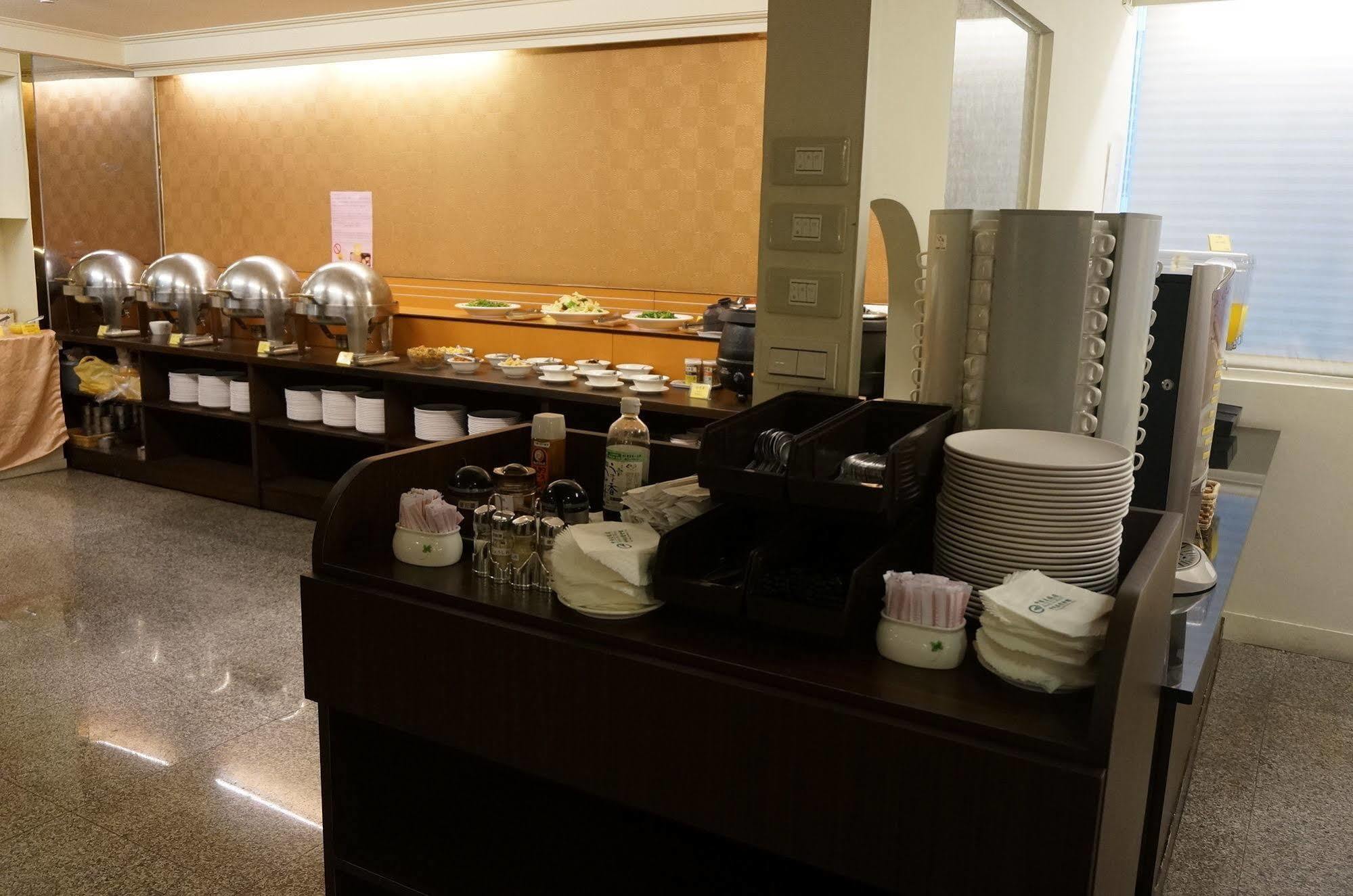 Ho Fong Business Stay Fengyuan Exterior photo
